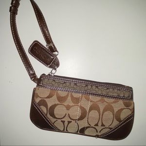 💫Coach Wristlet